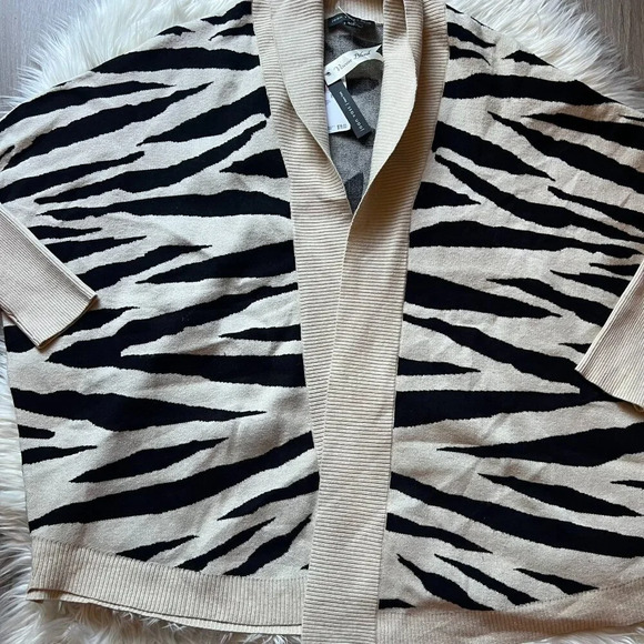 Joan Vass Cardigan Sweater Women medium Leopard Oversized Comfy Cozy Animal Open - Picture 1 of 12